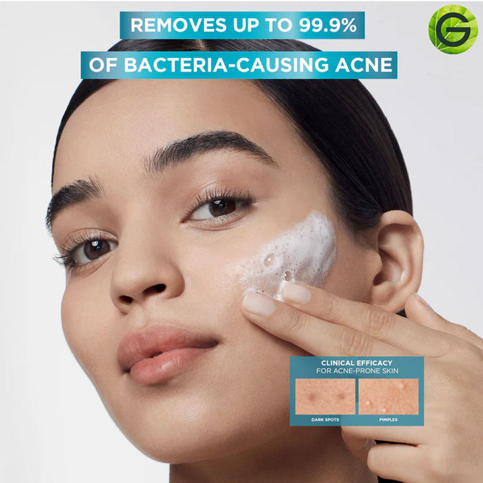 GARNIER Fast Clear 2% Salicylic Acid & Vitamin C - 3 In 1 Anti-Acne Exfoliating Wash (150ml)